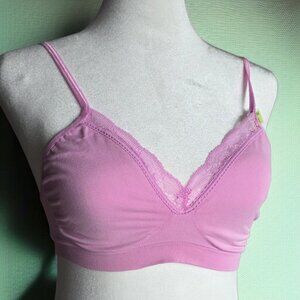 NWT BARELY THERE (34B/C) Pink Flawless Fit Non-Irritating Bra
